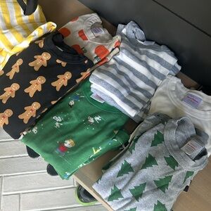 6 pairs of Hanna Anderson pajamas